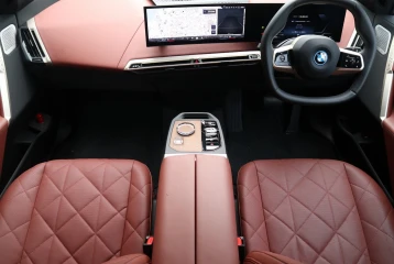 BMW iX xDrive 50, 2024