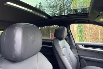 Porsche Cayenne Tiptronic S, 2025