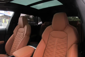 Audi RS Q8 4.0 TFSI quattro tiptronic, 2021