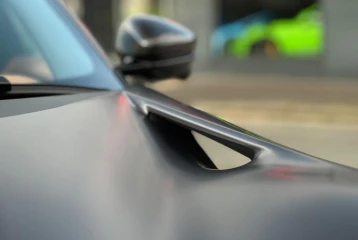 Ferrari Purosangue , 2024