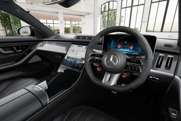 Mercedes S-class S63 AMG, 2025