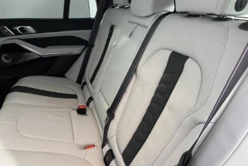 BMW X5 M Competition, 2025