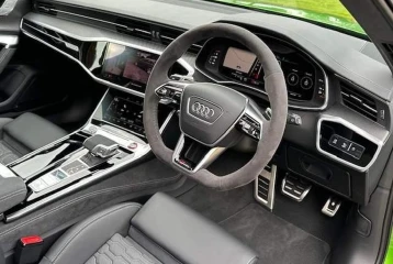 Audi RS6 Avant 4.0 TFSI V8 Performance, 2024