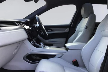 Jaguar F-Pace P400e R-Dynamic, 2024