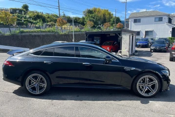 Mercedes AMG GT 43, 2023