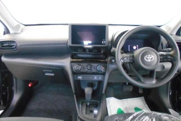 Toyota Yaris Cross X, 2025