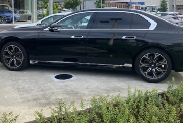 BMW 7 series 740i, 2024