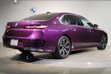 BMW 7 series 740d, 2024