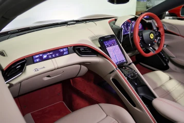 Ferrari Roma V8 F1 DCT, 2024