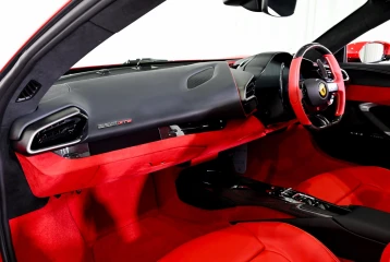 Ferrari 296 GTS , 2024