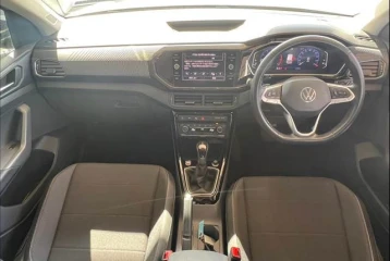 Volkswagen T-Cross TSI, 2021