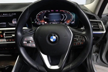 BMW 3 series 318i, 2021