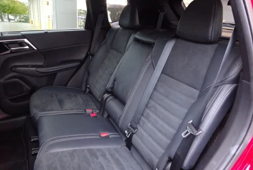 Mitsubishi Outlander PHEV 2.4 (7-Seater), 2022