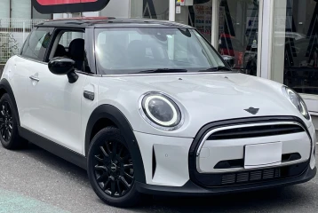 Mini Hatch 3-door Cooper DCT, 2023