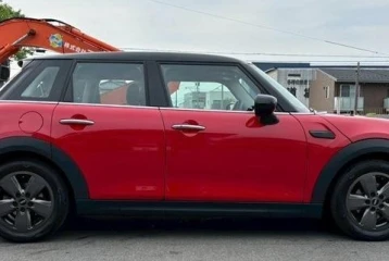 Mini Hatch 5-door Cooper D, 2023