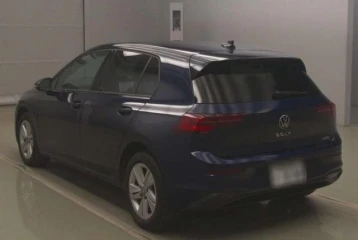 Volkswagen Golf 1.0 eTSI Active, 2022