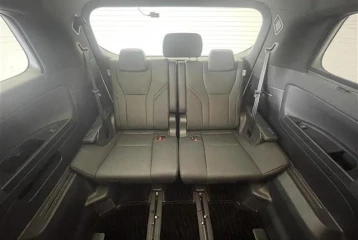 Toyota Alphard Hybrid 2.5, 2024