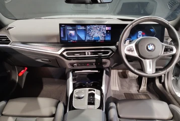 BMW 2 series 220i, 2024