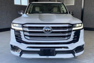 Toyota Land Cruiser 300 ZX Modellista, 2024