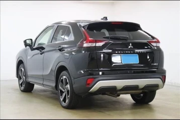 Mitsubishi Eclipse Cross PHEV Hybrid, 2021