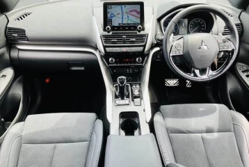 Mitsubishi Eclipse Cross PHEV Hybrid, 2022