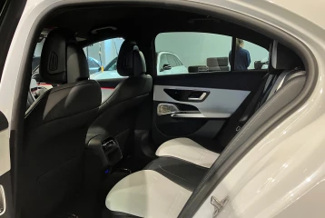 Mercedes E-class AMG E53 Hybrid, 2025