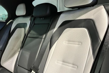 Mercedes E-class AMG E53 Hybrid, 2025