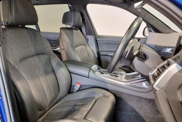 BMW X7 M60i, 2024