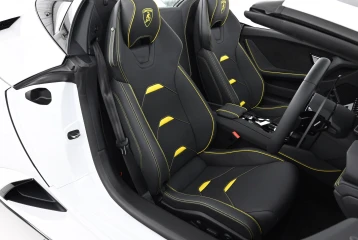 Lamborghini Huracan Spyder, 2023