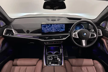 BMW X7 xDrive 40d M Sport, 2025