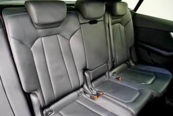 Audi Q8 55 TFSI Quattro S line, 2022