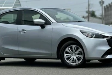 Mazda 2 15C, 2023