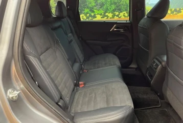 Mitsubishi Outlander PHEV 2.4 (5-Seater), 2023