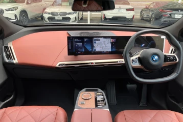 BMW iX xDrive 50, 2023