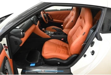 Nissan GT-R Premium Edition, 2023