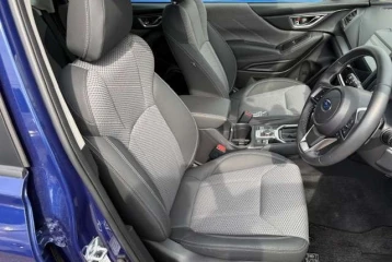 Subaru Forester Touring 4WD Hybrid, 2023