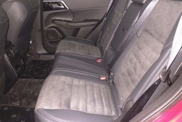 Mitsubishi Outlander PHEV 2.4 (5-Seater), 2022