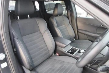 Mitsubishi Outlander PHEV 2.4 (5-Seater), 2024