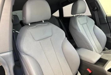 Audi A5 45 TFSI Quattro S Line, 2023