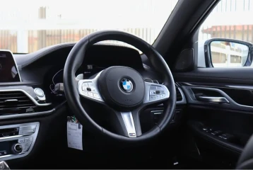 BMW 7 series 745e M-Sport, 2021