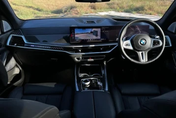 BMW X7 M60i, 2024
