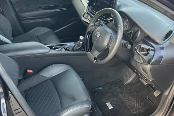 Toyota C-HR Hybrid TRD Package, 2022