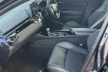 Toyota C-HR Hybrid TRD Package, 2022