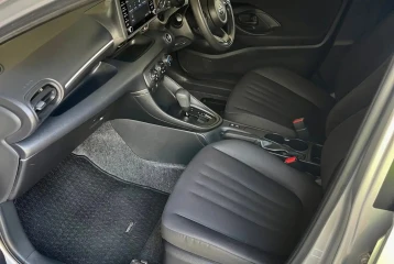 Toyota Yaris 4WD, 2023