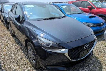 Mazda 2 15S 4WD, 2023