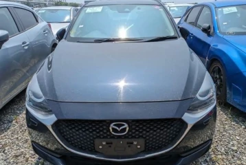 Mazda 2 15S 4WD, 2023