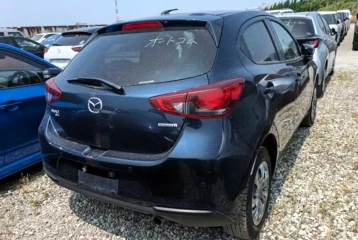 Mazda 2 15S 4WD, 2023