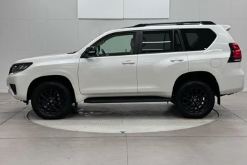 Toyota Land Cruiser Prado , 2023