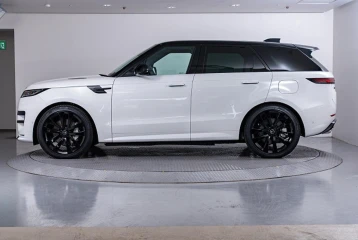 Land Rover Range Rover Sport Dynamic SE P550e, 2025
