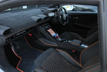 Lamborghini Huracan Tecnica, 2023